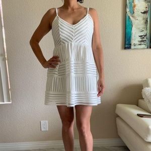 Fit and flare white Dress/ Forever 21